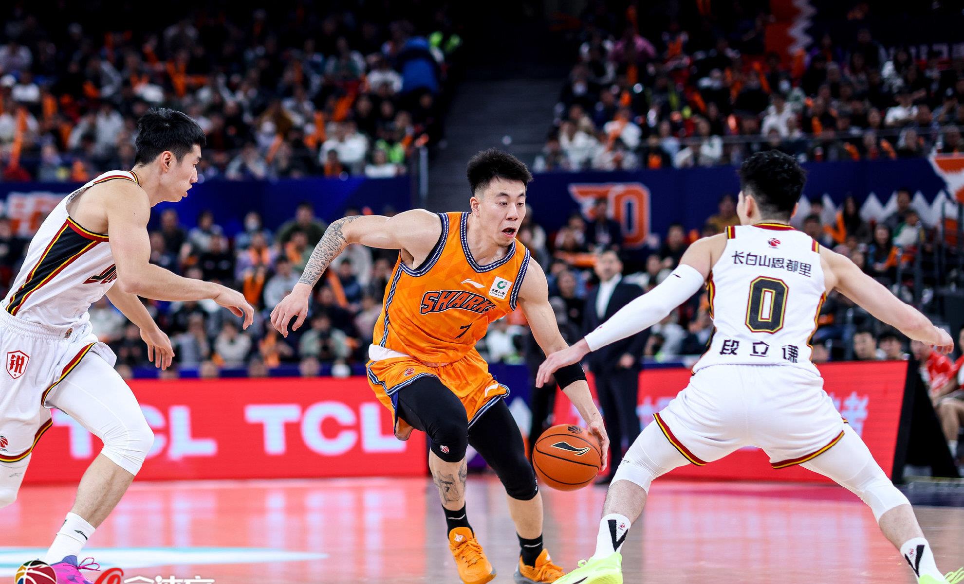 ayx-清晨CBA季后赛传出新动向；休斯敦火箭造点机会；管理层表态：压力陡增；身体对抗强度拉满的简单介绍